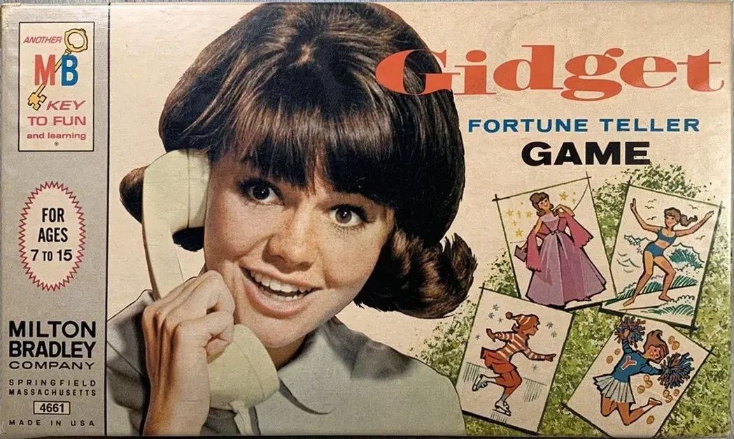 Gidget Fortune Teller Game